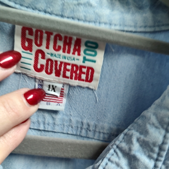 Women's Light Blue Denim Button-Up Shirt - Picture 2 of 6